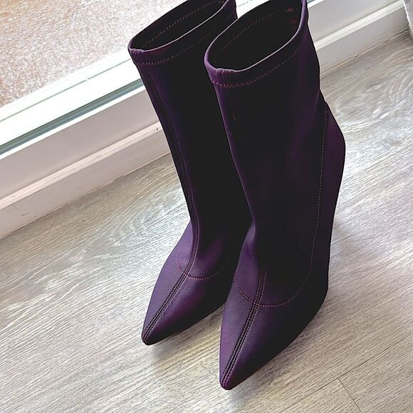 Ted Baker Women’s Heel Bootie Ankle Sock Purple Point Toe Stretch Size 8.5 Sexy - Picture 3 of 8